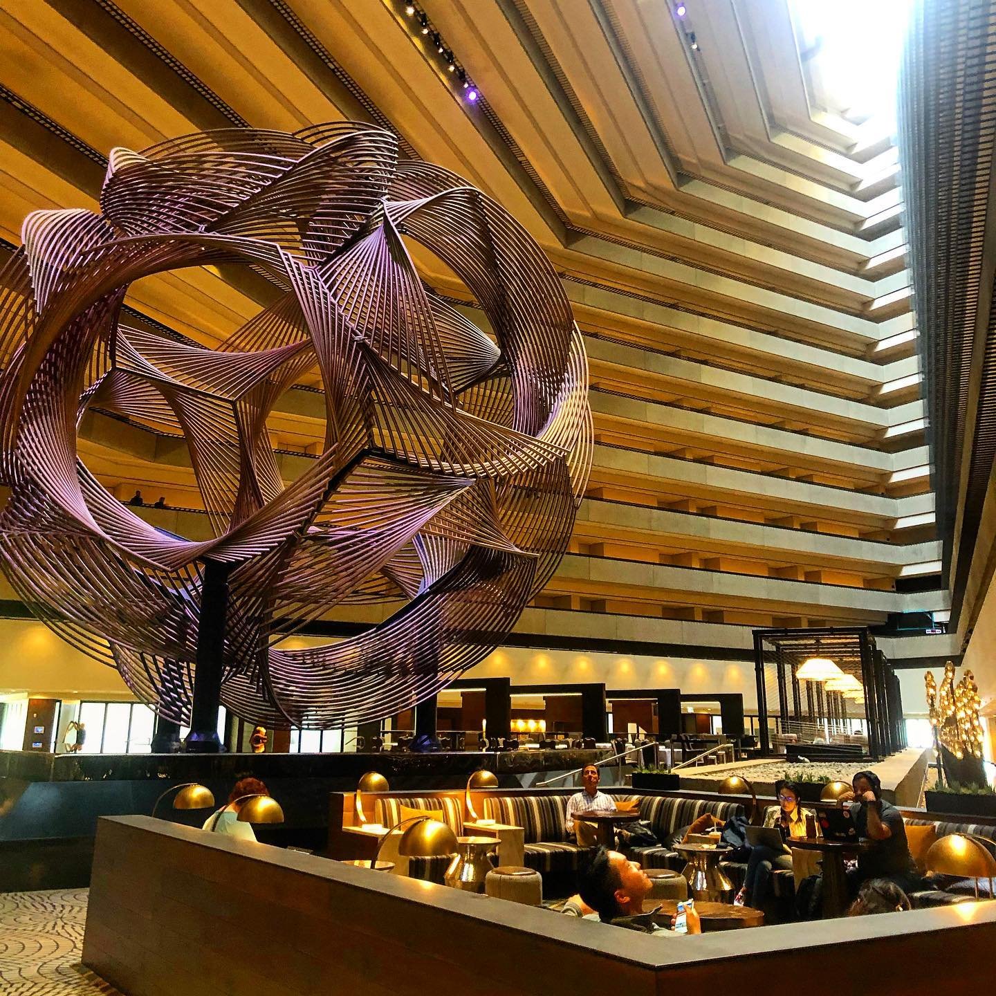 Miércoles de súper acción. Mentira.