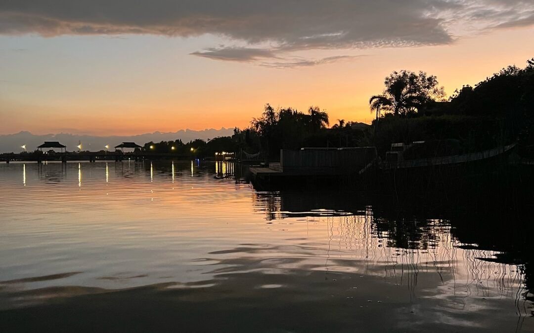 Llevabámos horas hablando sin parar.